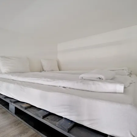 5 Bedrooms Keleti-home Apartment Budapest